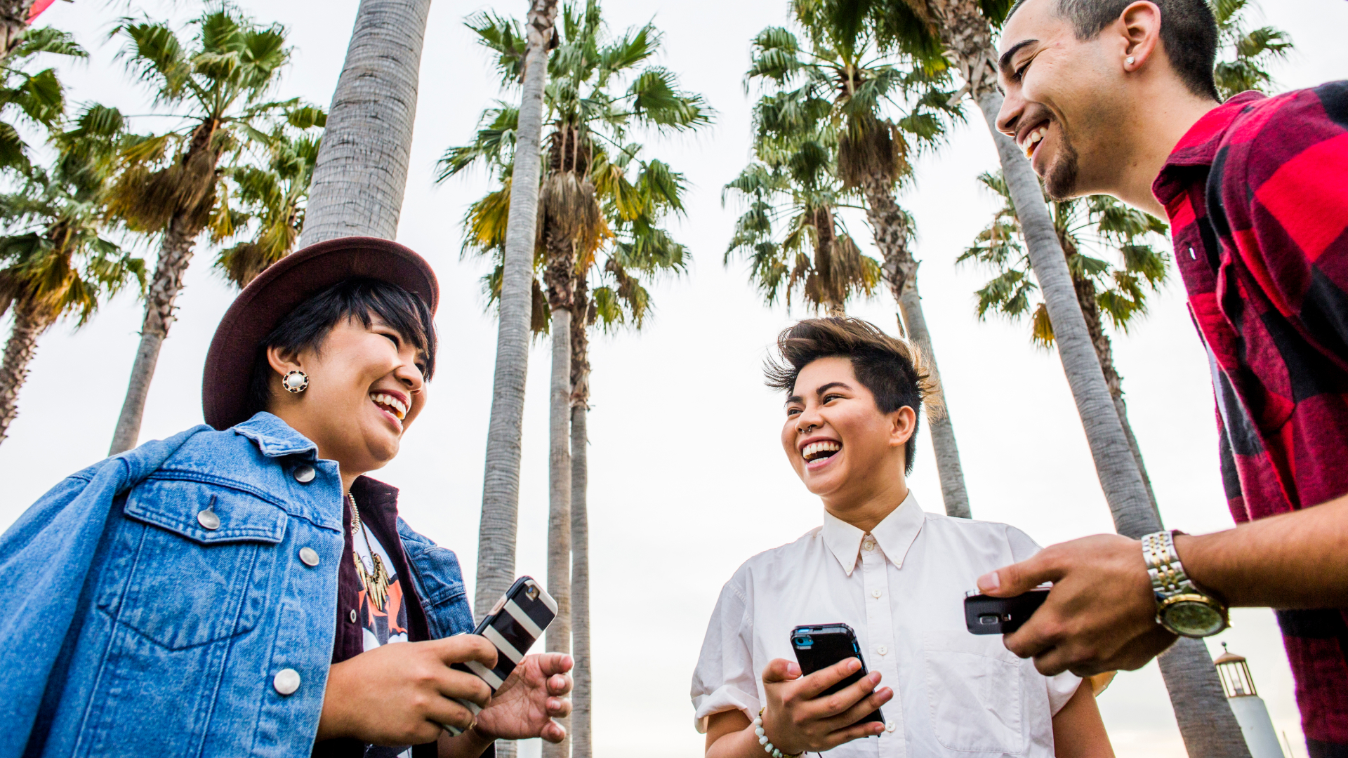 Introducing New Features to Facebook Groups