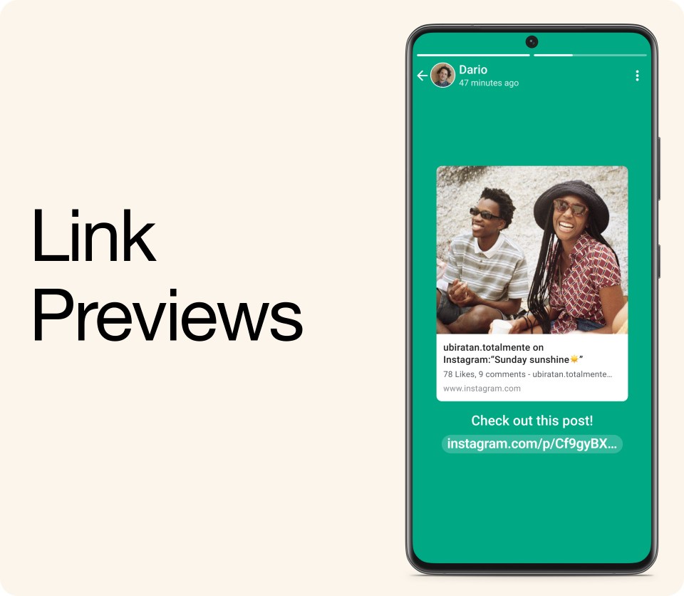A link preview in status on WhatsApp.