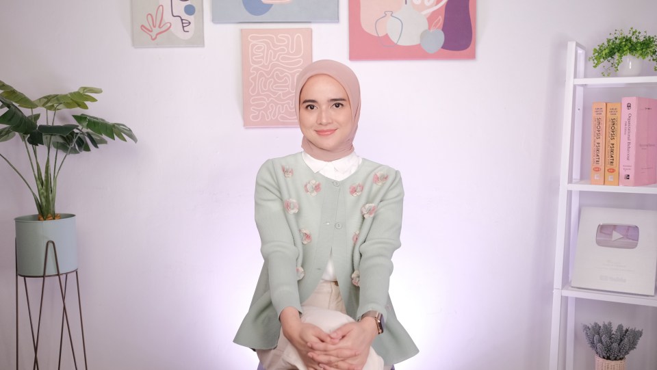 Analisa Widyaningrum, Psikolog