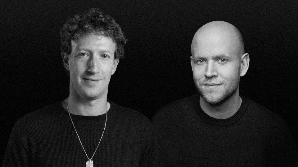 Black and white photo of Mark Zuckerberg and Daniel Ek