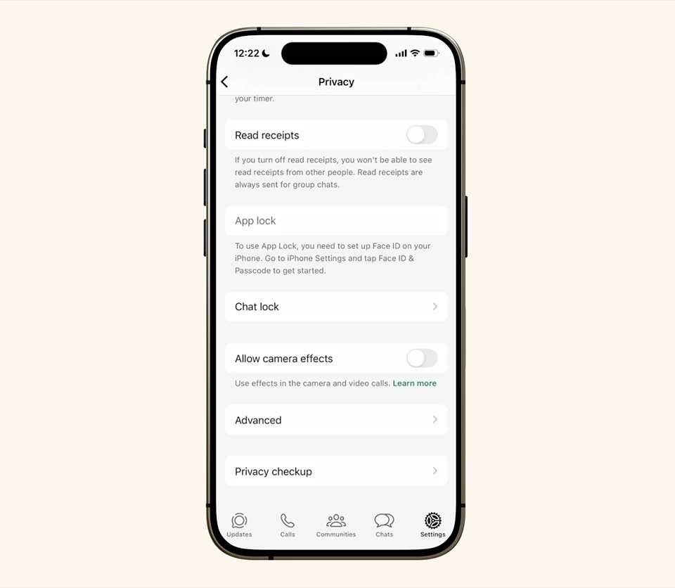I passaggi da seguire per attivare la protezione avanzata su WhatsApp. Credit: Meta.